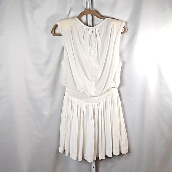 DO + BE WHITE DRESS SIZE LARGE - Picture 10 of 10
